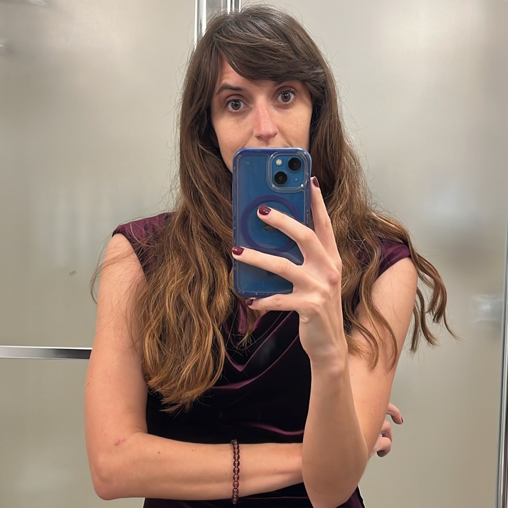 Meet your Posher, Courtney